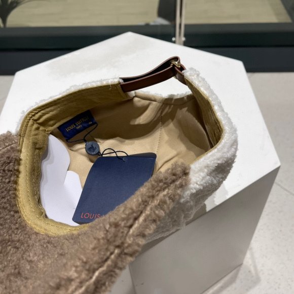 💎✨AUTHENTIC✨💎Louis Vuitton hat - Picture 7 of 8